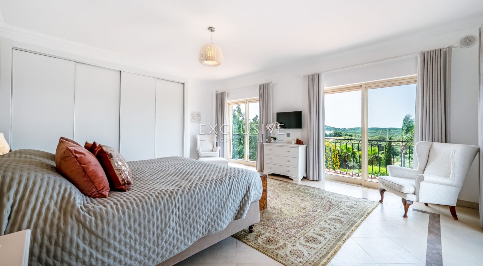 4 Schlafzimmer Villa Santa Barbara de Nexe, Algarve
