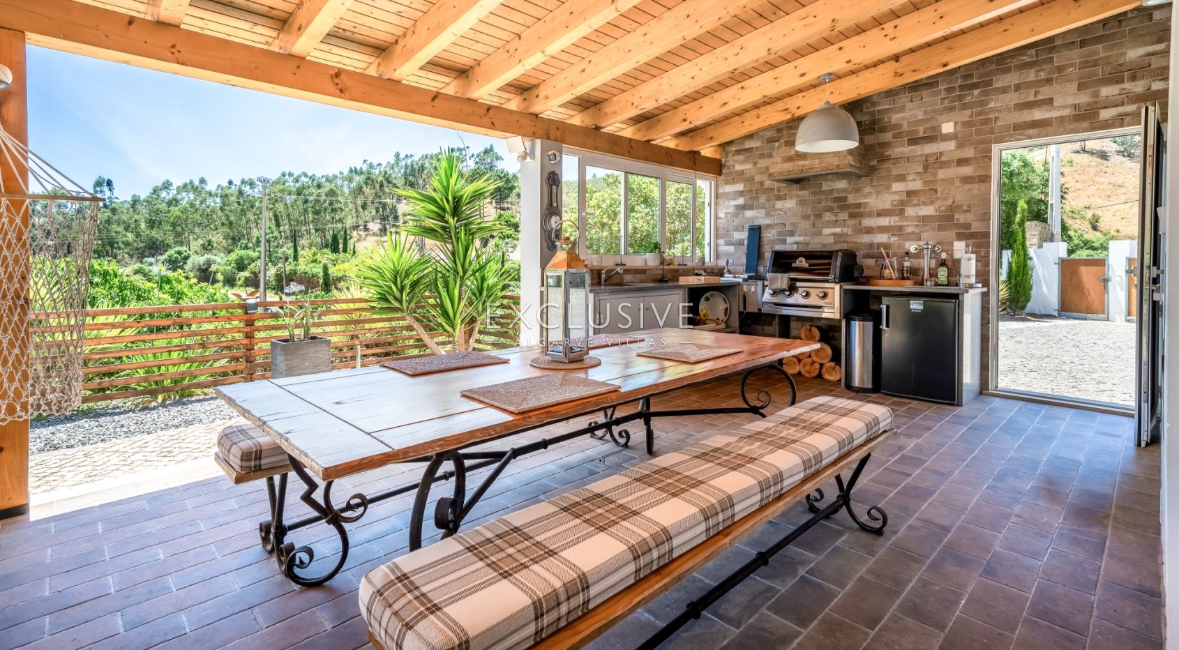 3 Bett Villa in schöner Landschaft mit 1ha Grundstück zwischen Portimao und Monchique