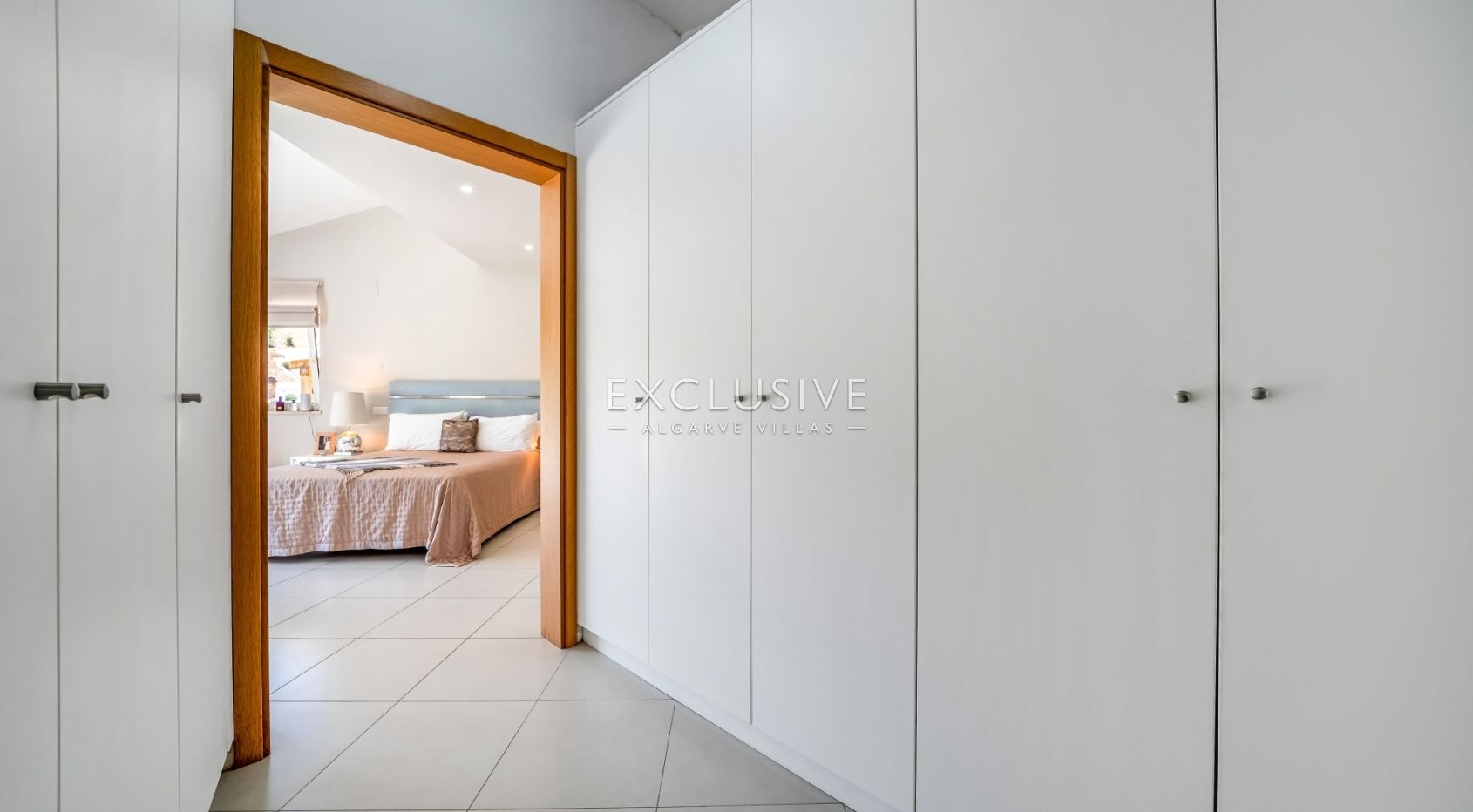 3 Bett Villa in schöner Landschaft mit 1ha Grundstück zwischen Portimao und Monchique