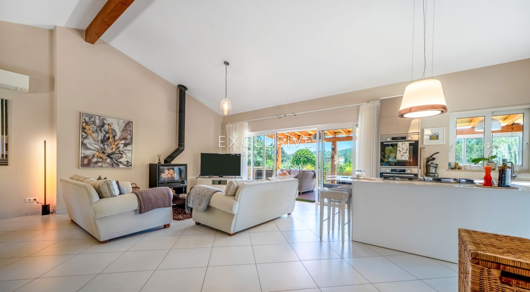3 Bett Villa in schöner Landschaft mit 1ha Grundstück zwischen Portimao und Monchique
