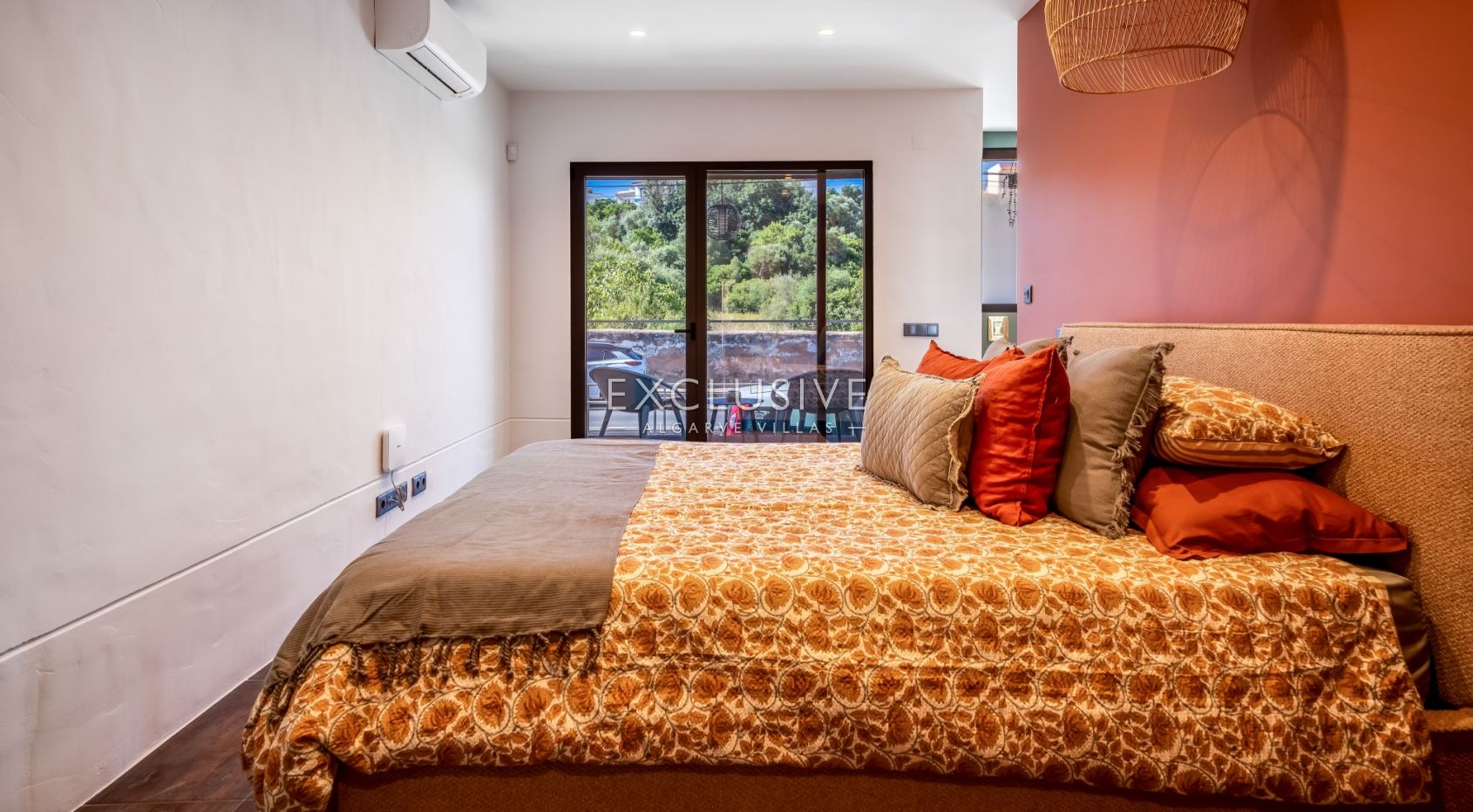 Ferragudo Villa mit 7 Schlafzimmern komplett renoviert