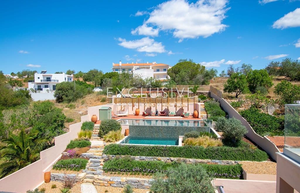 Ferragudo Villa mit 7 Schlafzimmern komplett renoviert-1