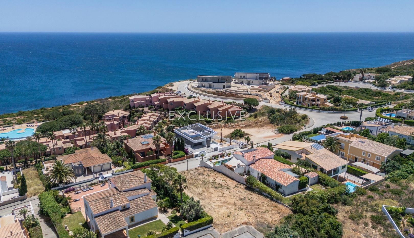 Seltenes Grundstück mit Meerblick in Praia da Luz