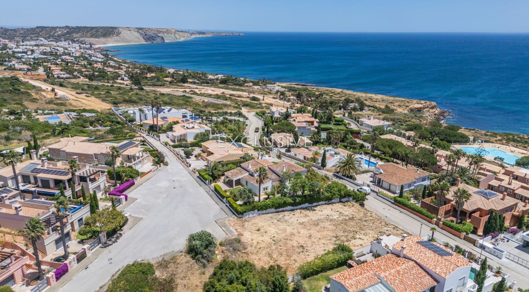 Seltenes Grundstück mit Meerblick in Praia da Luz-1