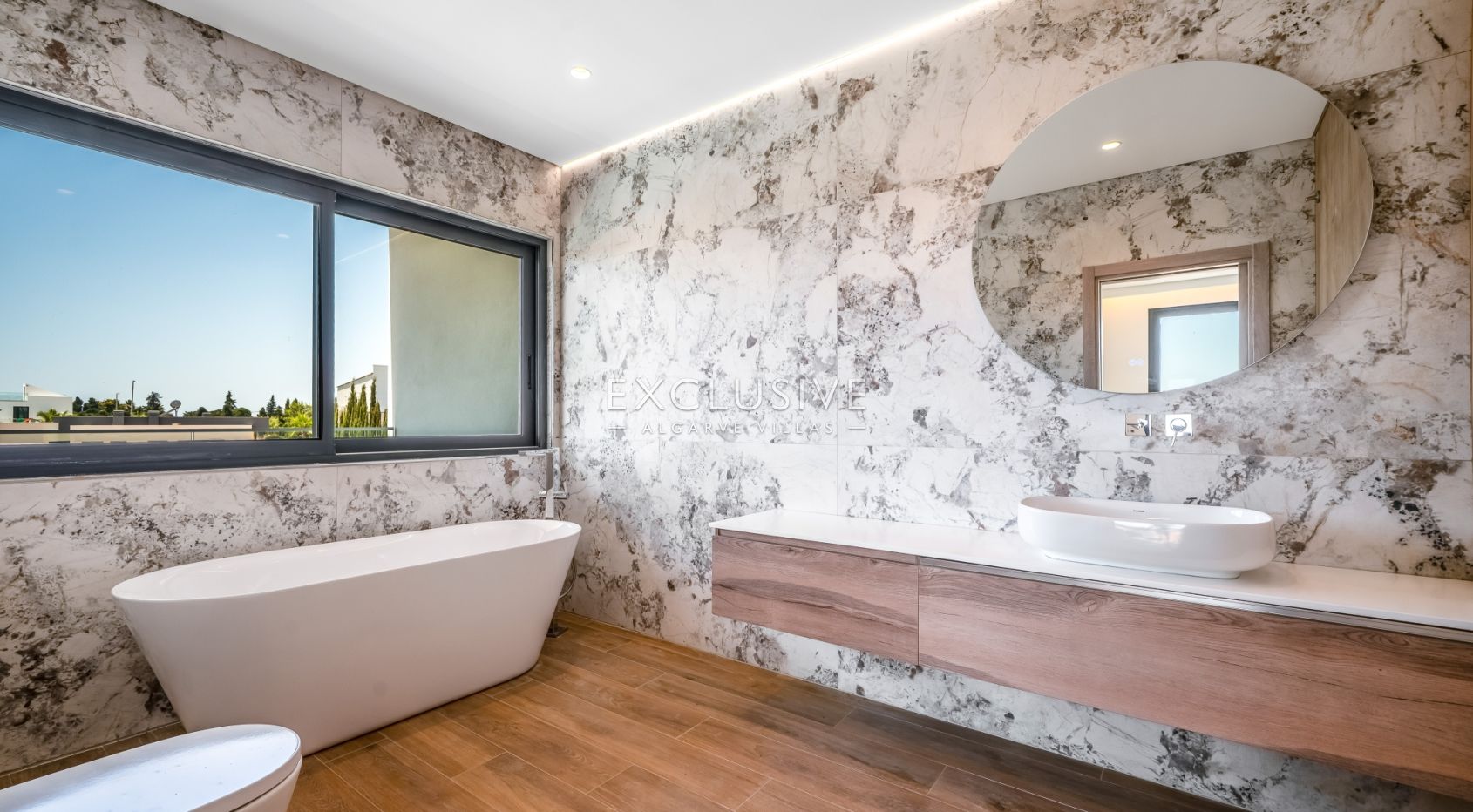 Neue Luxusvilla mit 4 Schlafzimmern und Pool in Encosta Dourada, Pêra, Algarve