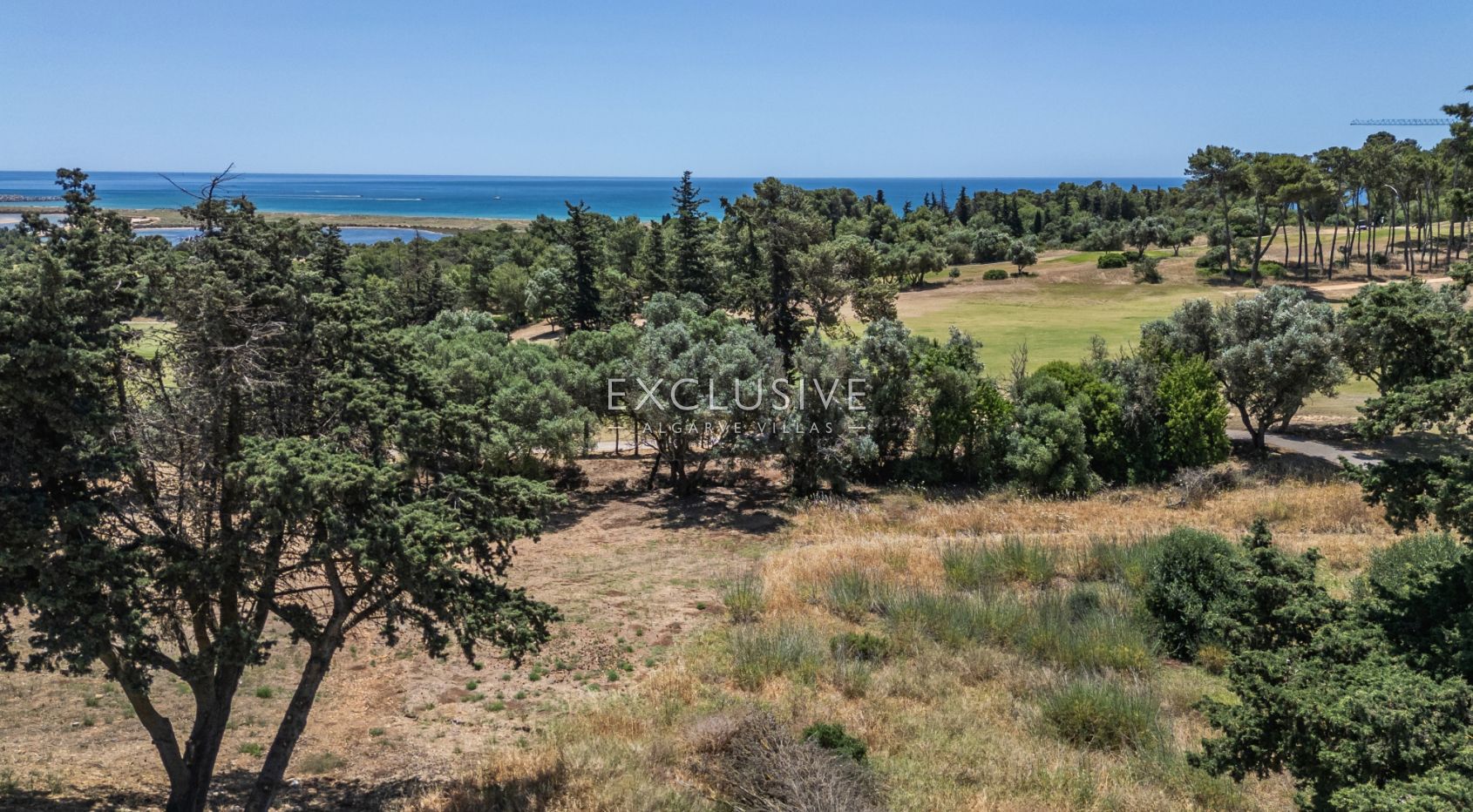 Grundstück im Palmares Golf Resort | Genehmigtes Luxusvillenprojekt