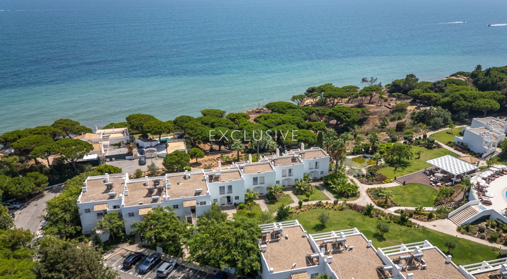 Touristisches Stadthaus in Albufeira mit Meerblick und Resort-Einrichtungen