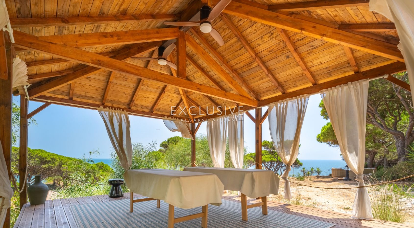 Touristisches Stadthaus in Albufeira mit Meerblick und Resort-Einrichtungen