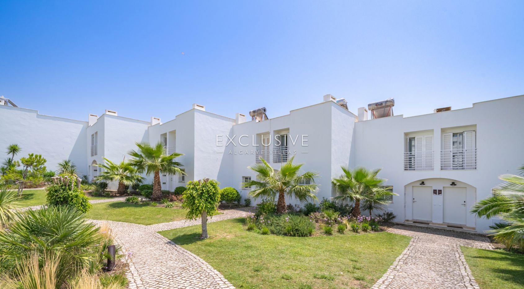 Touristisches Stadthaus in Albufeira mit Meerblick und Resort-Einrichtungen