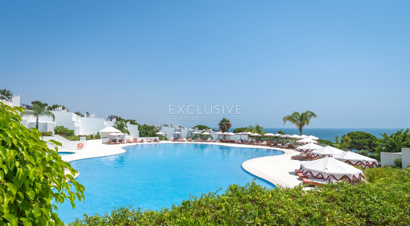 Touristisches Stadthaus in Albufeira mit Meerblick und Resort-Einrichtungen