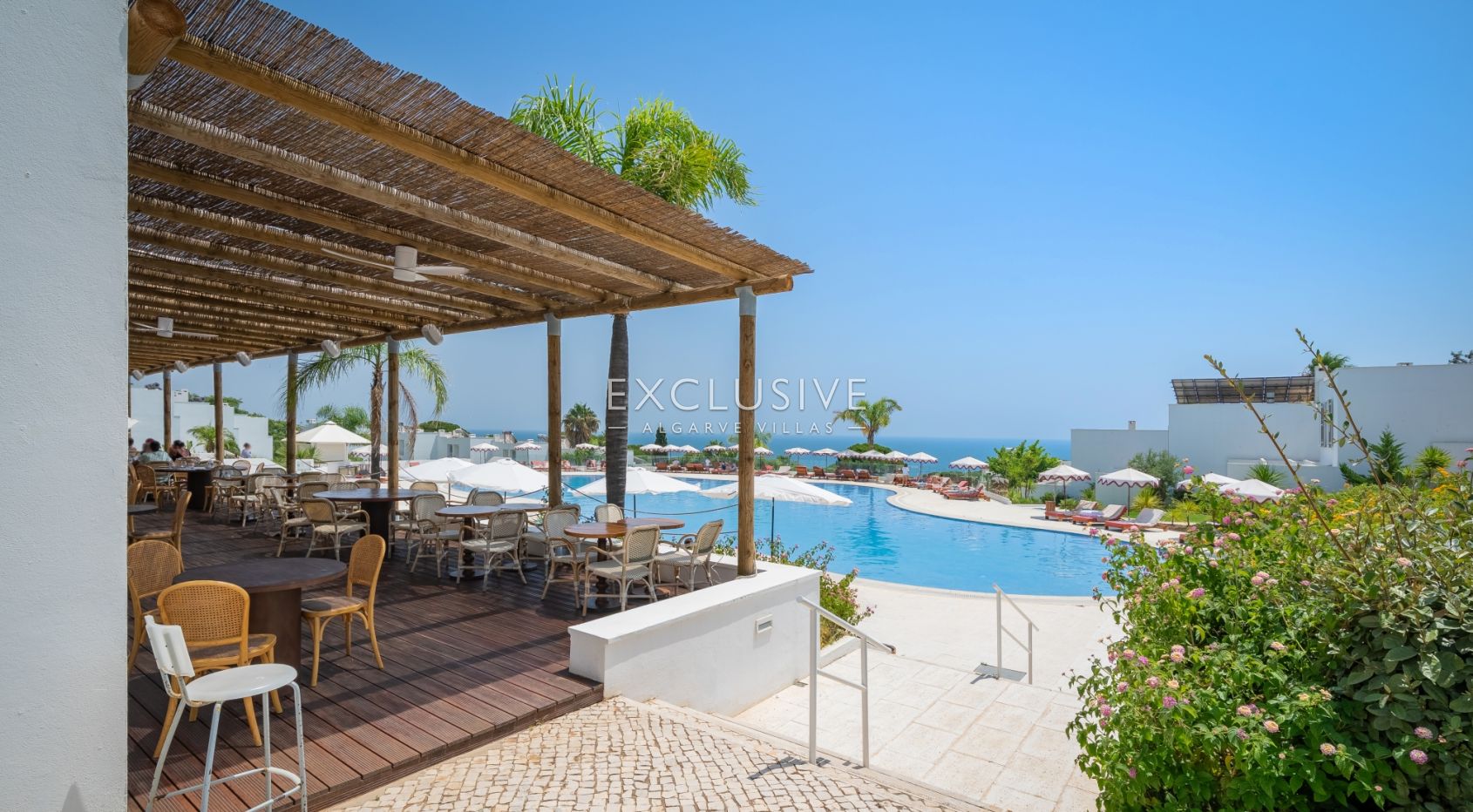 Touristisches Stadthaus in Albufeira mit Meerblick und Resort-Einrichtungen