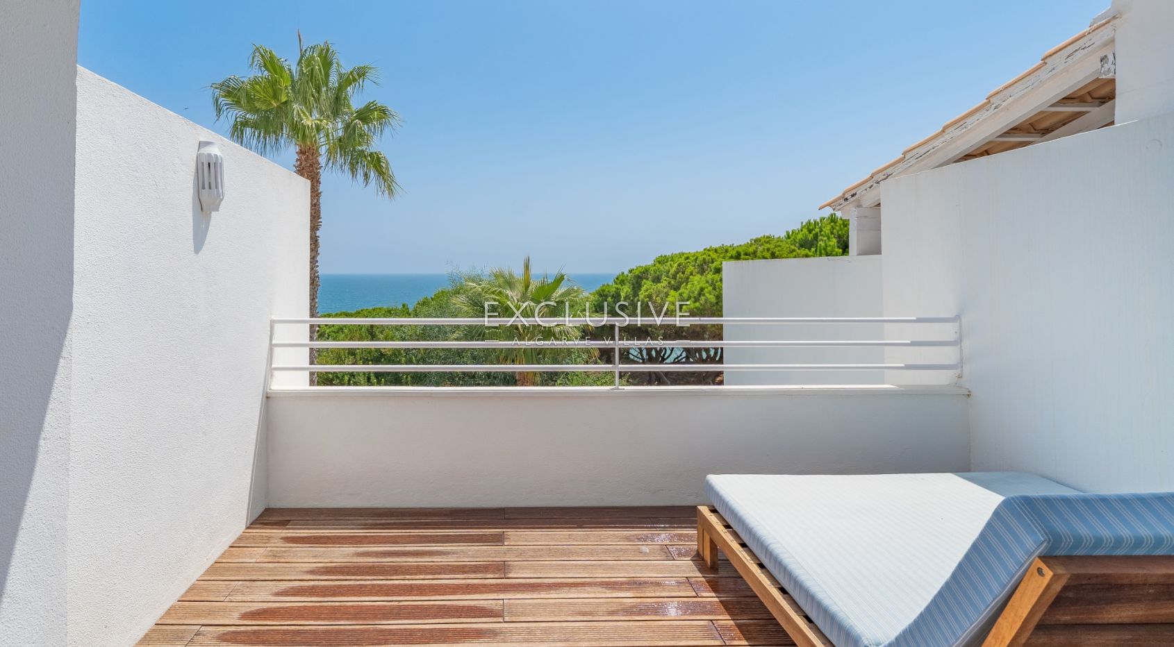 Touristisches Stadthaus in Albufeira mit Meerblick und Resort-Einrichtungen
