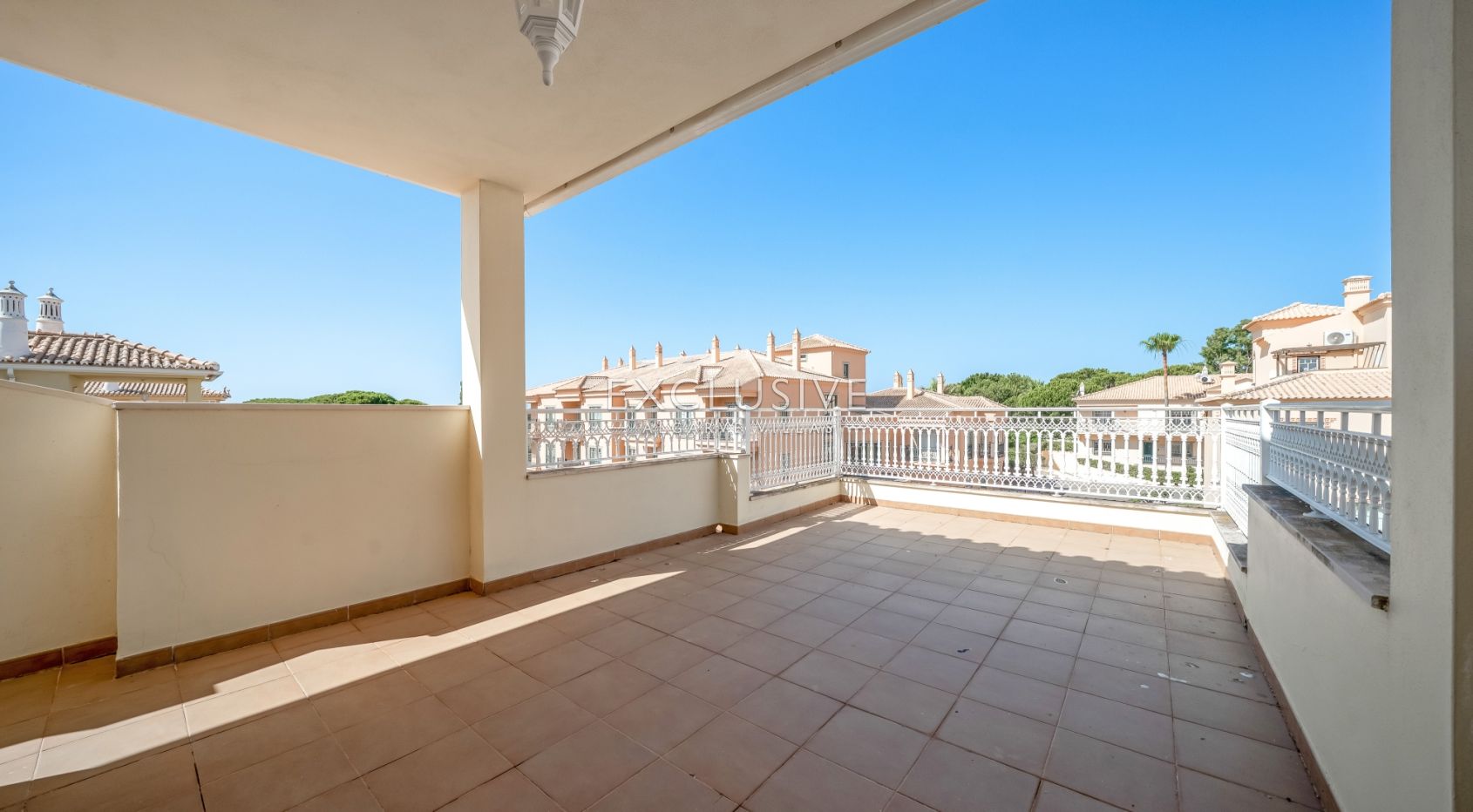 Villa mit Meerblick in Santa Eulália, nur wenige Gehminuten vom Strand entfernt, Albufe