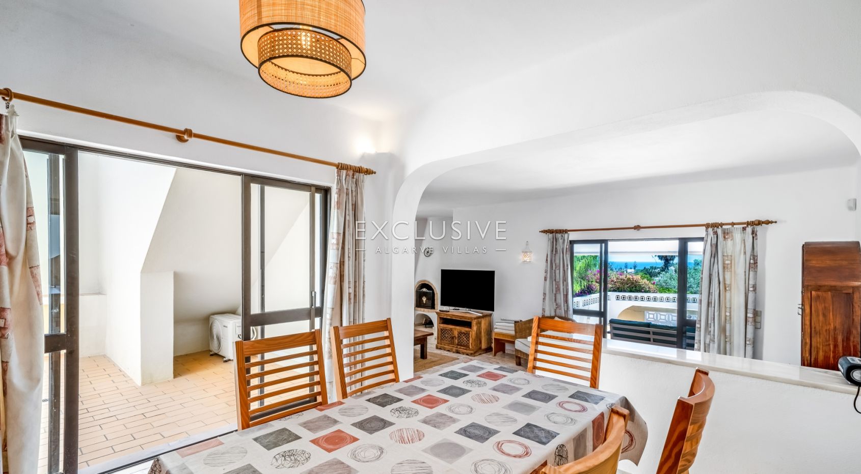 Villa mit 4 Schlafzimmern und Meerblick in Carvoeiro, mit großem Garten, einschließlich