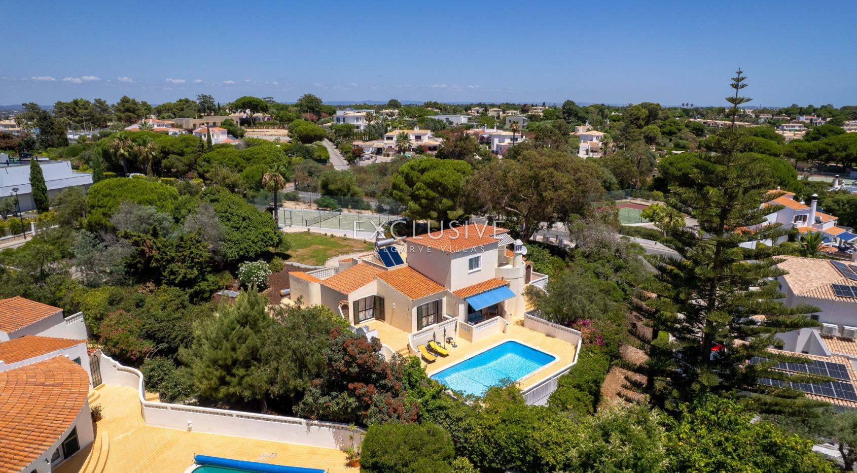 Villa mit 4 Schlafzimmern und Meerblick in Carvoeiro, mit großem Garten, einschließlich