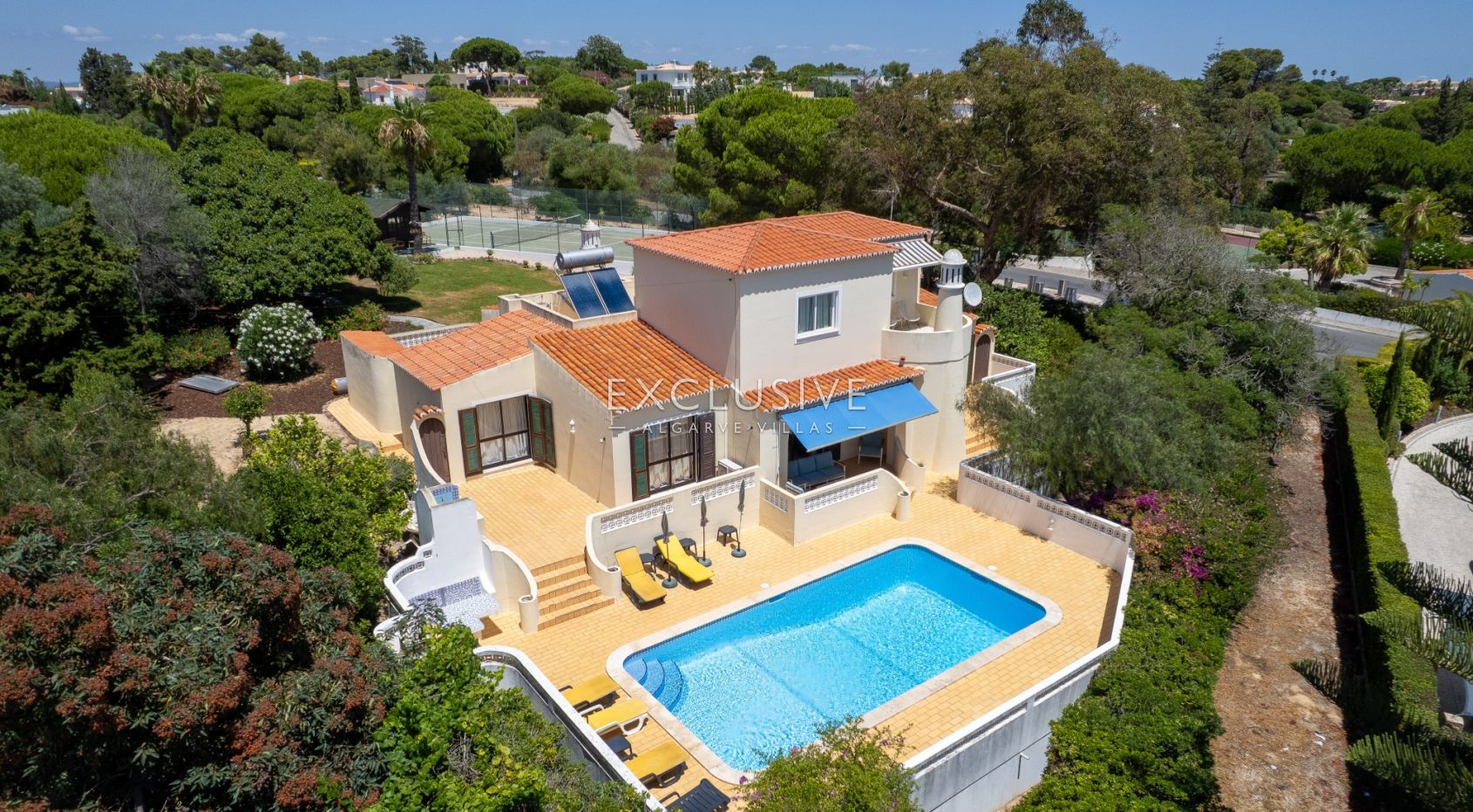 Villa mit 4 Schlafzimmern und Meerblick in Carvoeiro, mit großem Garten, einschließlich