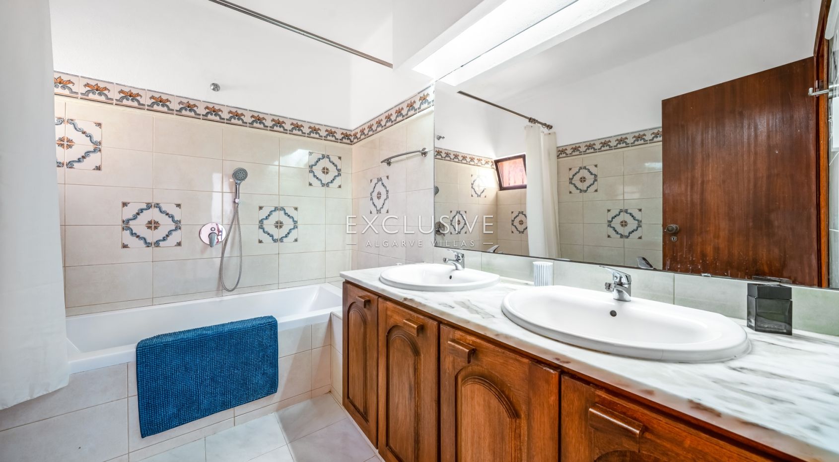 Villa mit 4 Schlafzimmern und Meerblick in Carvoeiro, mit großem Garten, einschließlich