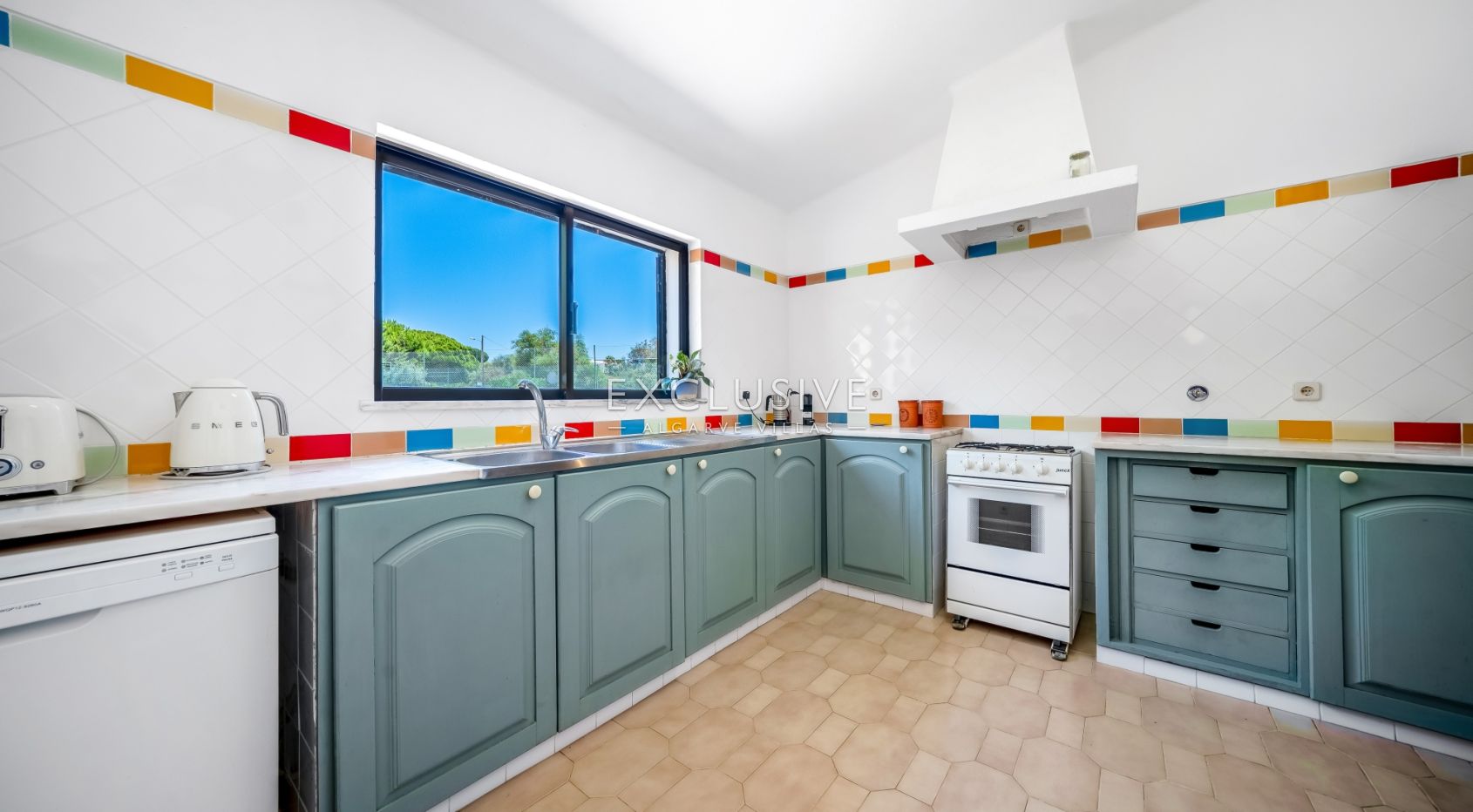 Villa mit 4 Schlafzimmern und Meerblick in Carvoeiro, mit großem Garten, einschließlich