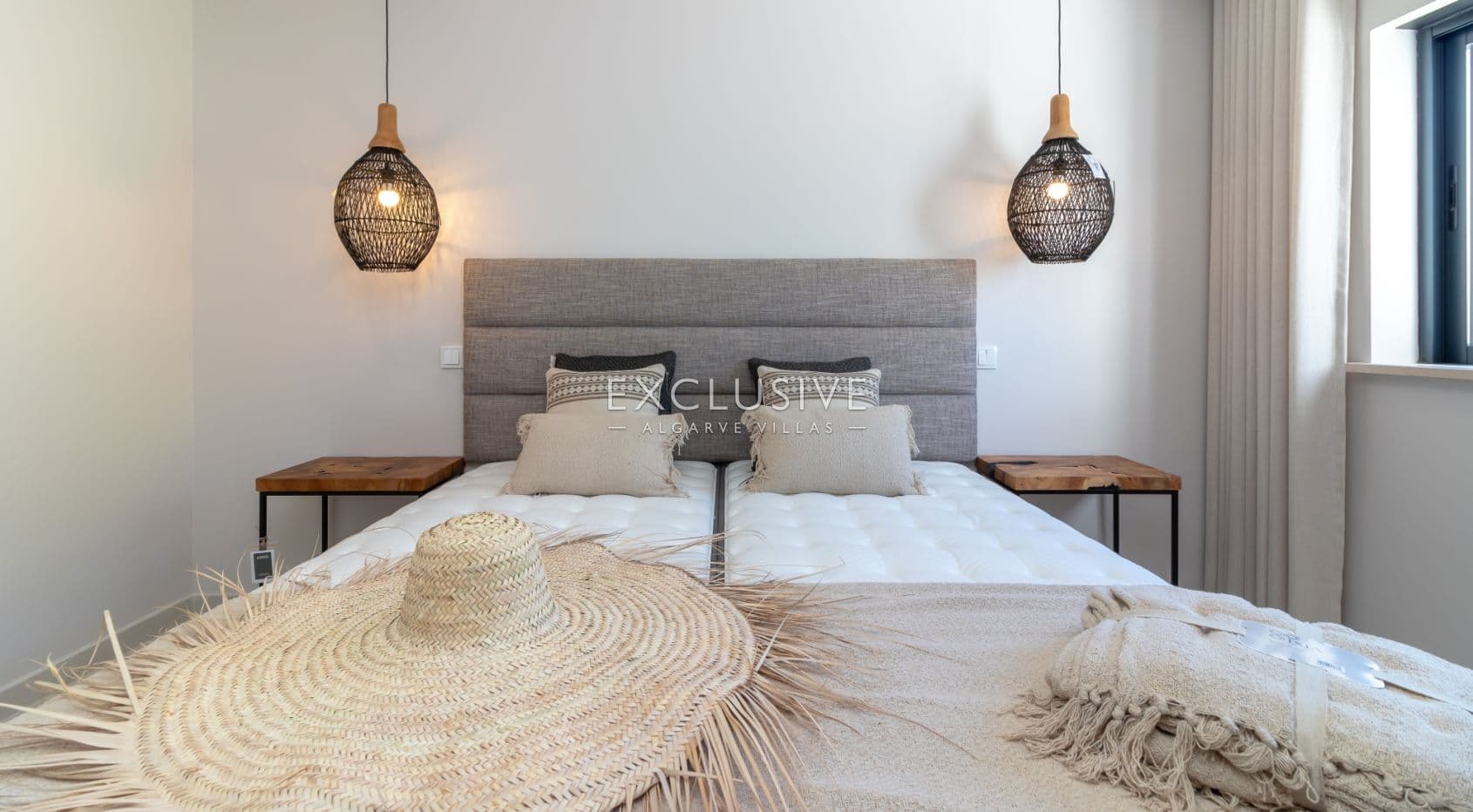 5 bedroom villa in Ferragudo - Walking distance to the beach
