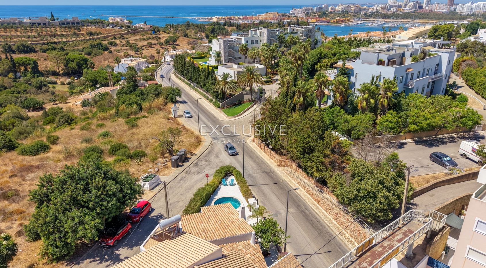 5 bedroom villa in Ferragudo - Walking distance to the beach