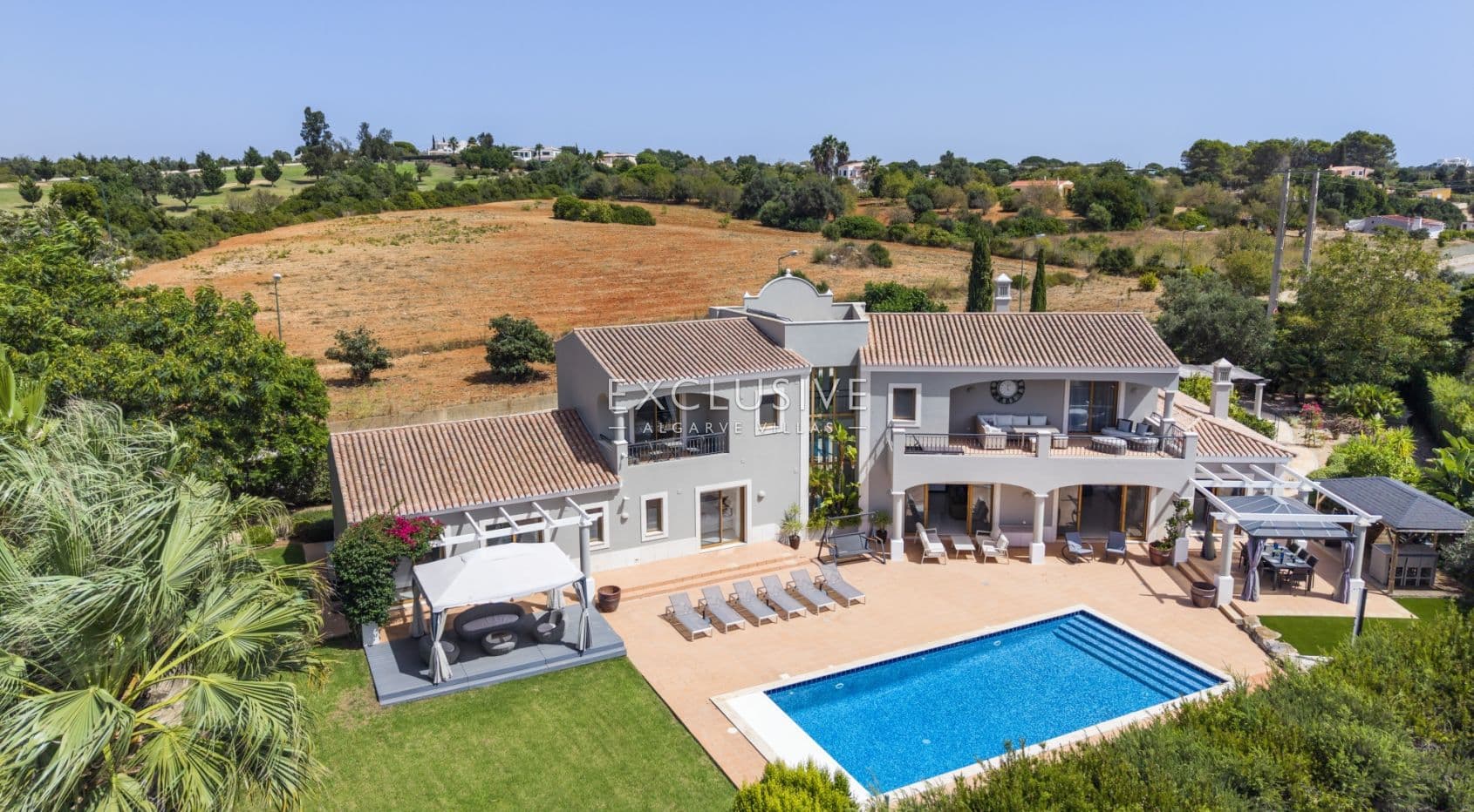 Villa mit Blick auf den Golfplatz, 5 Schlafzimmer, Golfresort in Carvoeiro auf doppeltem Grundstück-1