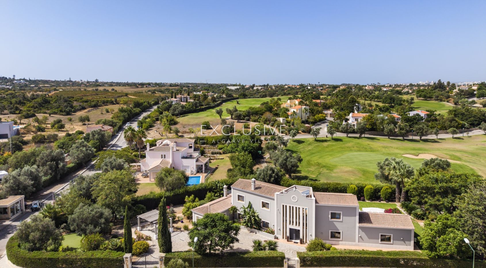Villa mit Blick auf den Golfplatz, 5 Schlafzimmer, Golfresort in Carvoeiro auf doppeltem Grundstück