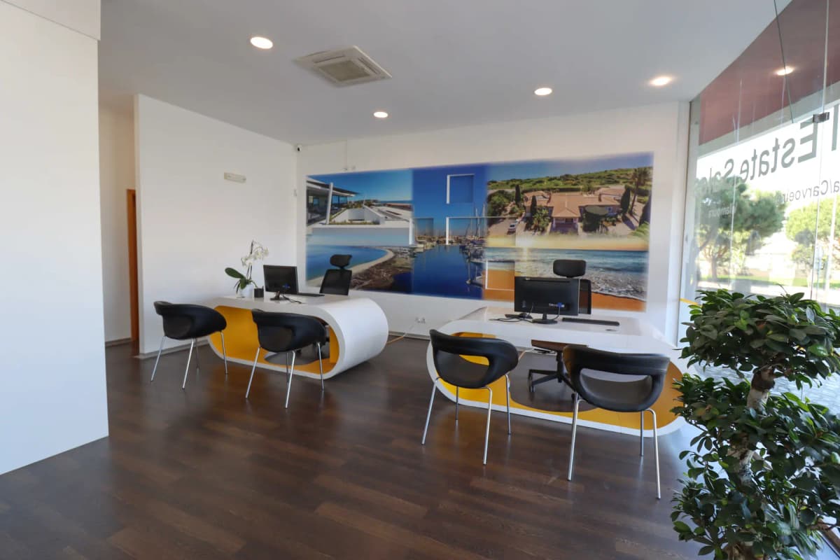Exclusive Algarve Villas Lagos Office Image 2