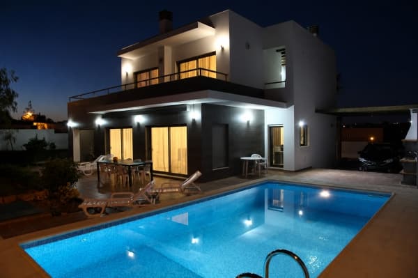 The Discreet Off Market Luxury Villa Search in the Algarve in 2026