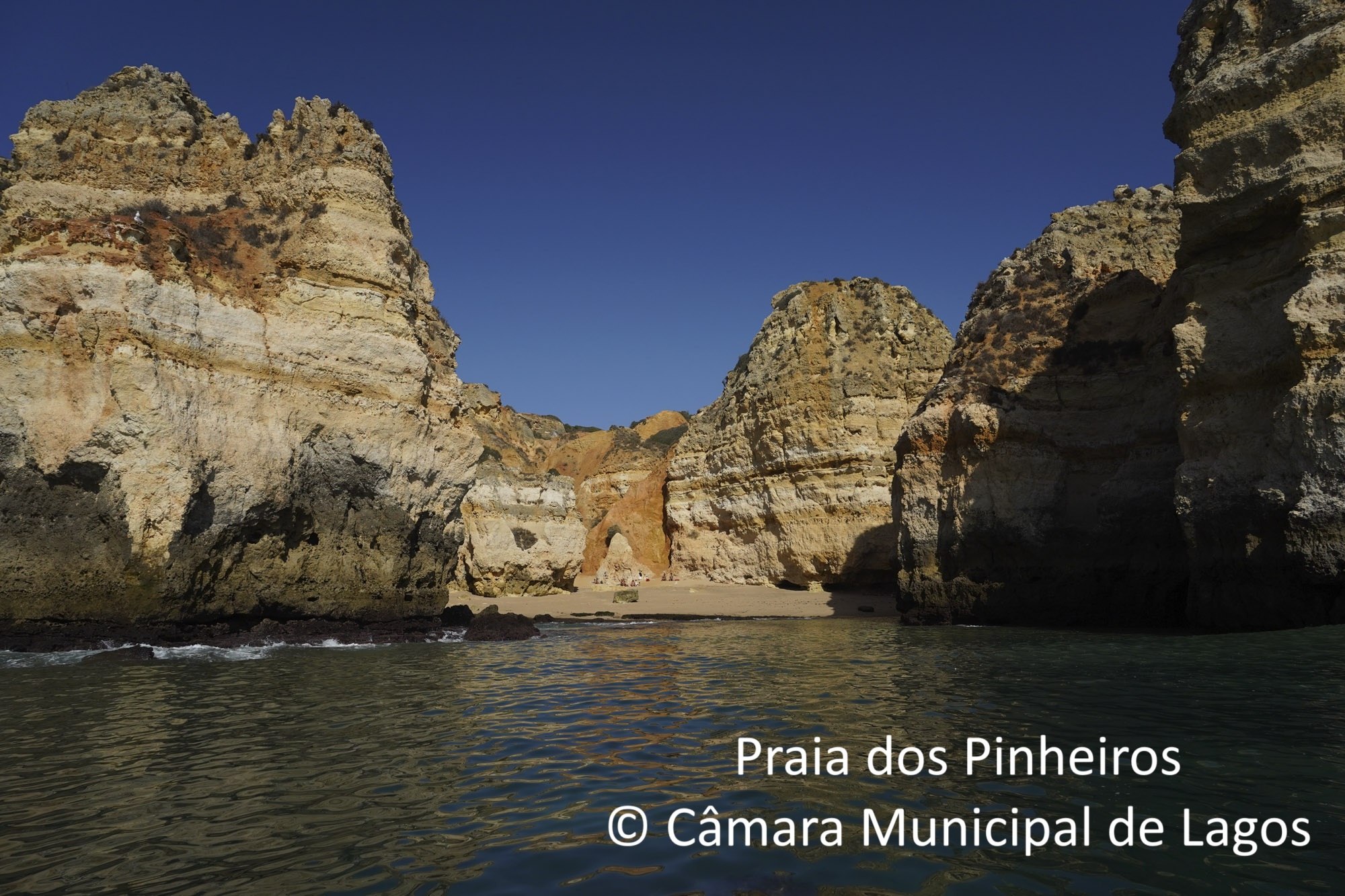 Praia dos Pinheiros