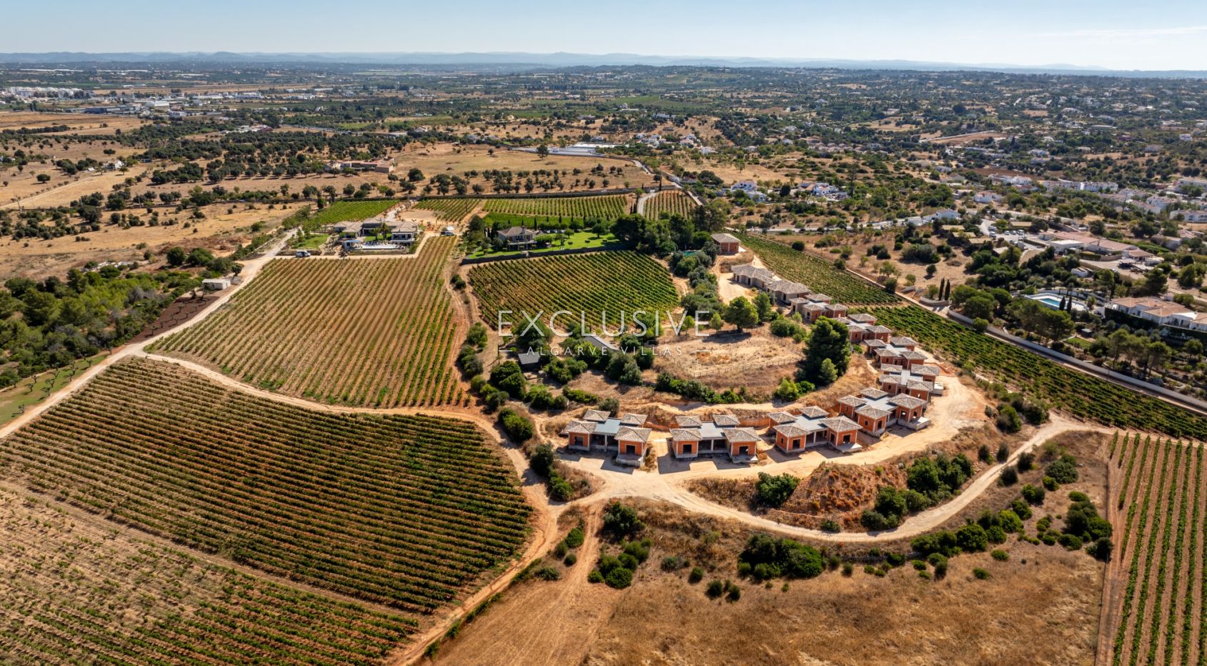Villa in Carvoeiro - Image 2